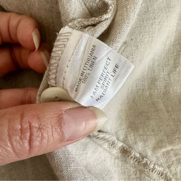 FLAX Skyline Sleeveless Linen Blouse in in Natural Handkerchief Size Medium - Picture 7 of 8